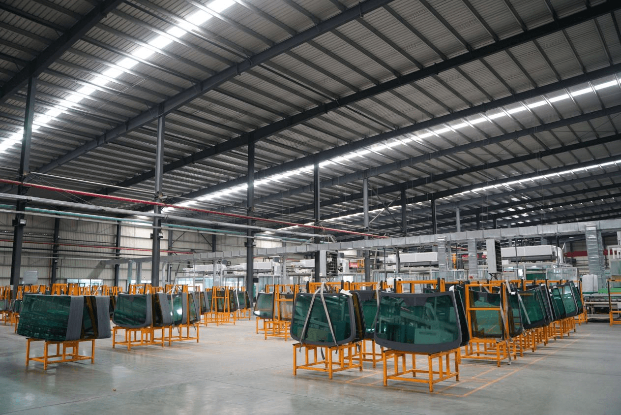 超白超薄超厚高档优质浮法玻璃,汽车玻璃,低辐射镀膜玻璃生产线及屋顶