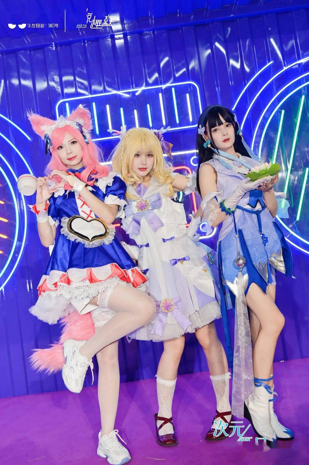 才算真正不负此行追一场二次元走秀漫展嘉年华上动漫真人秀03观众也能