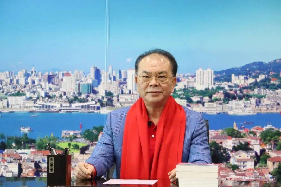 照明圈最强二代?!临危受命的他,5年将企业营收做到125亿…谁?_三安光电_林志强_董事长