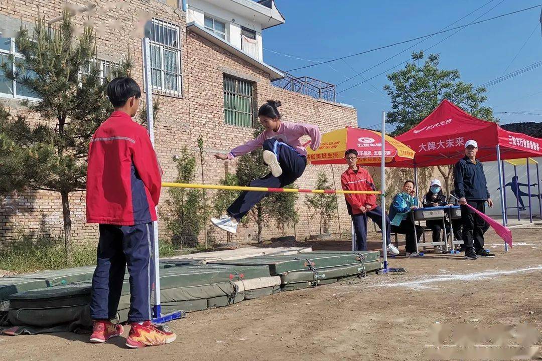 大石初级中学举办2022年春季运动会