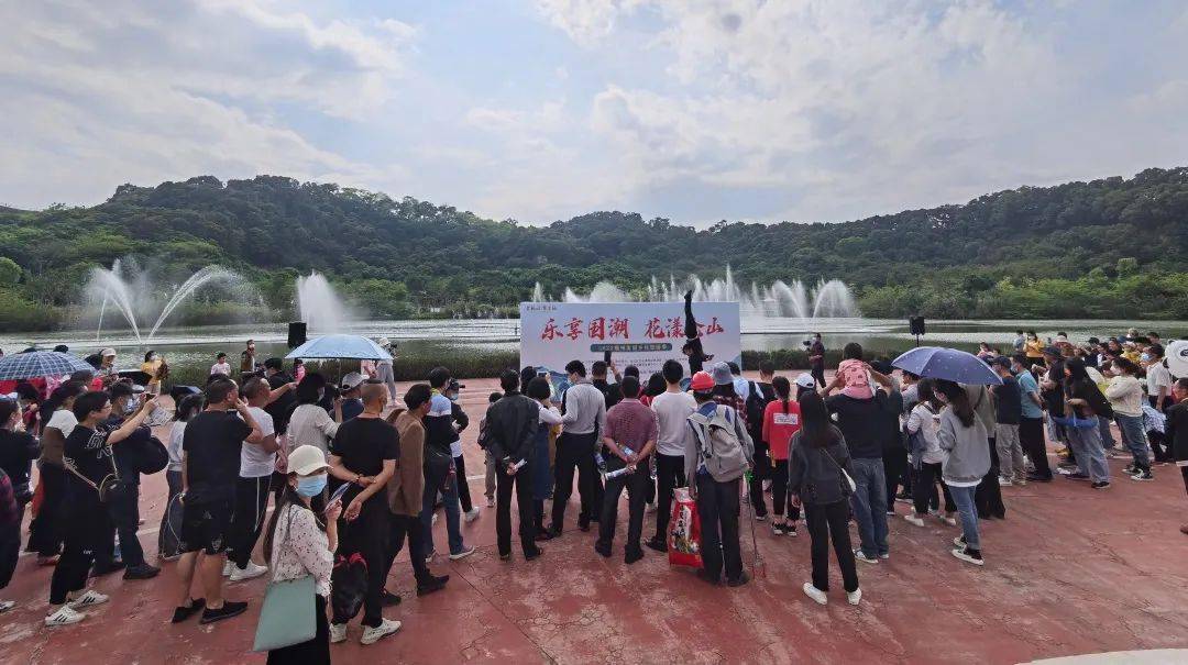 春回福地藝起出發省雜技團走進飛鳳山奧體公園