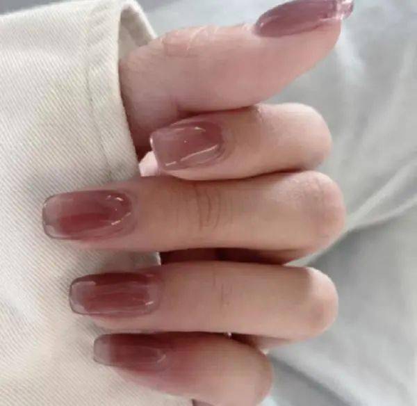 美甲分享适合手黑的妹子高颜值美甲百搭好看又显白