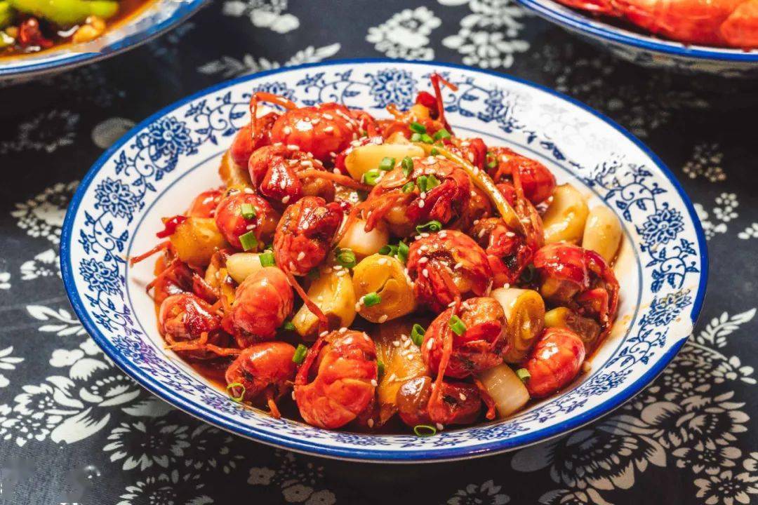 江城燕子大排档低至399元享燕子家双人餐市井味道才是yyds小龙虾虾球