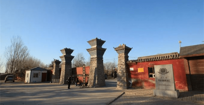 河北临漳县邺城遗址是建安九年曹操封魏王后营建的国都