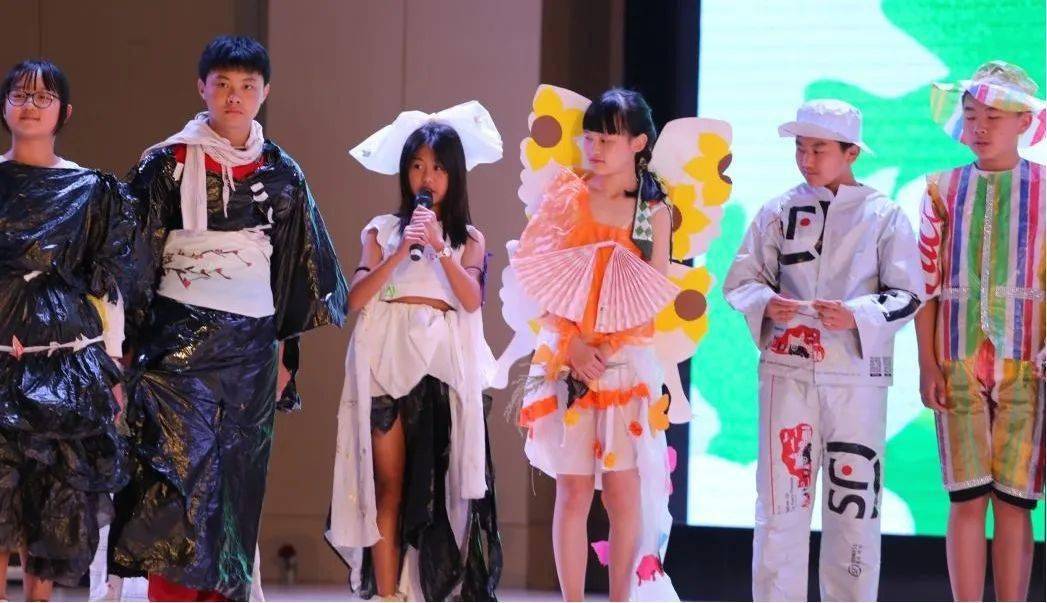 show出精彩变废为宝环保时装秀活动