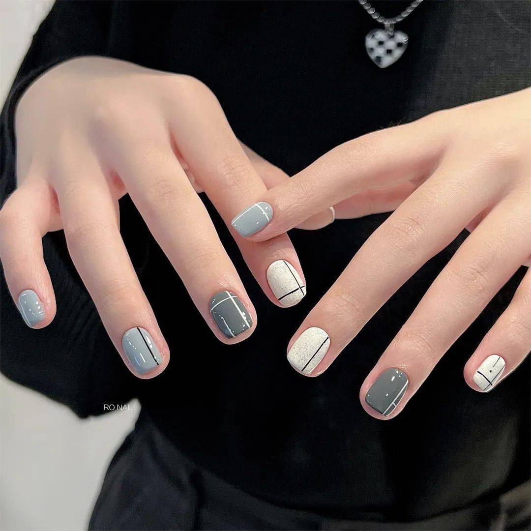 超显个性的线条美甲!高级感满满~_款式_米都_shero