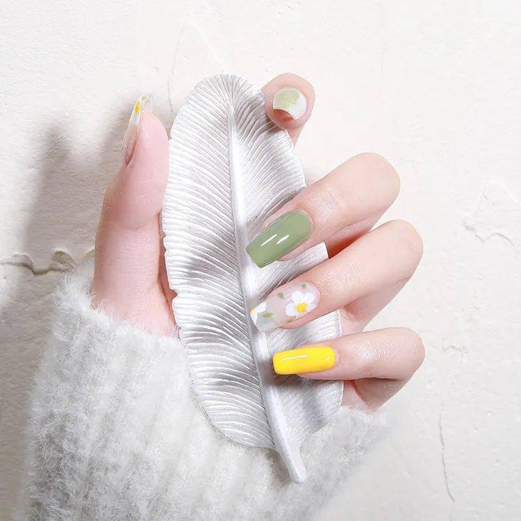 夏日小清新美甲清爽灵动hin显白