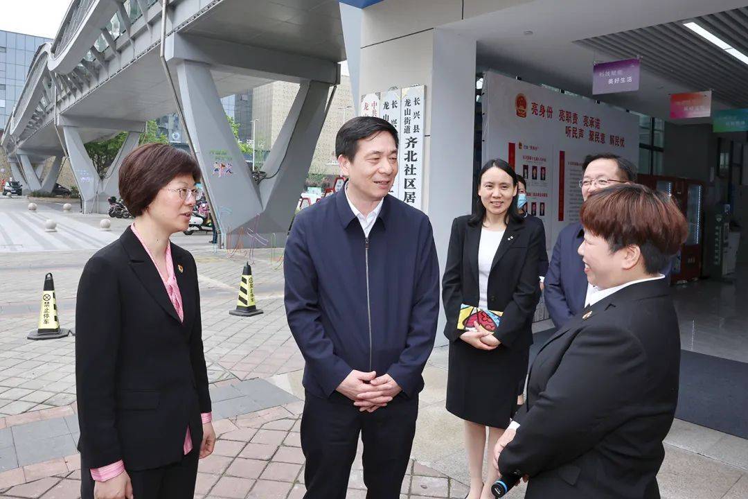 陈浩在长兴县调研登高望远勇攀高峰不断厚植新动能增强竞争力