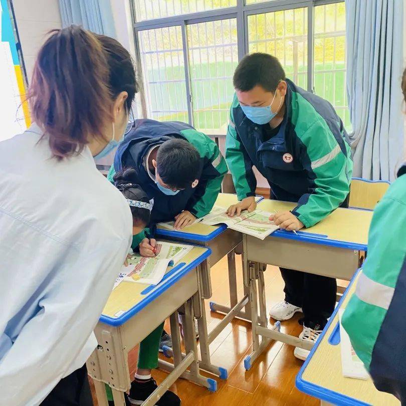 汪蔚红名师工作室送教送培开化县培智学校