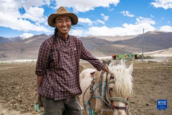 珠峰纪行:高原晚春耕_扎西宗乡_定日县_西藏