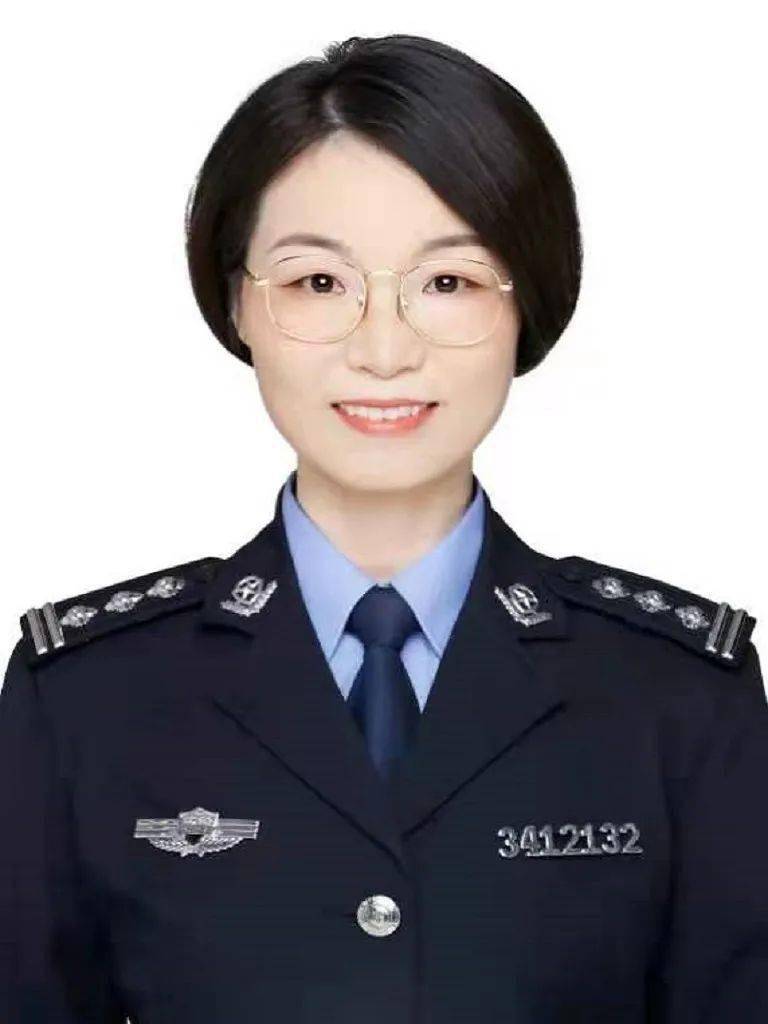 安徽1名三级高级警长入选全国人民满意的公务员推荐对象