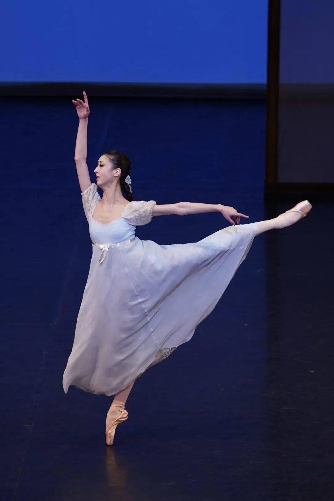 预告中央芭蕾舞团奥涅金即将开票多余人专座虚位以待