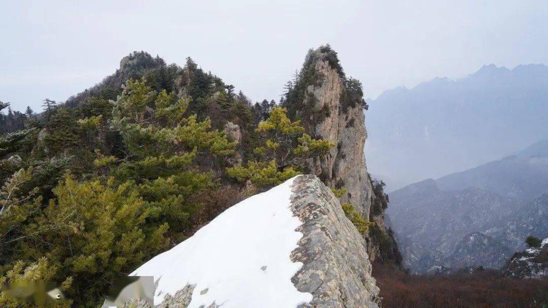 斗母奇峰比较著名的景色有在这里玄德洞天位列道教第十一洞天和著名