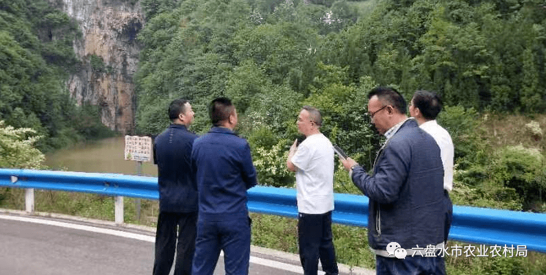 市委常委市委秘书长黄家忠赴钟山区开展巡河巡库活动