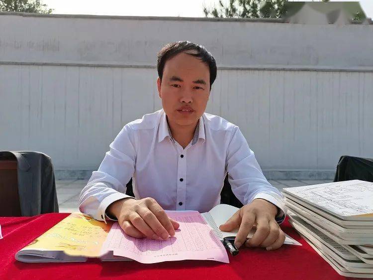 都昌三中高二期中考试总结表彰大会这些学生好样的