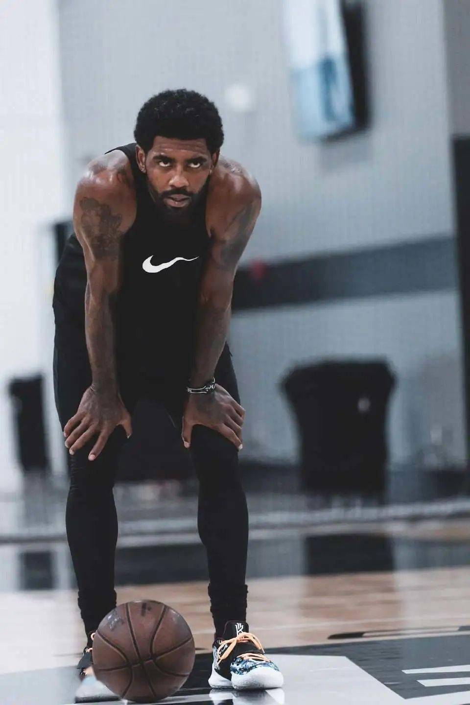 欧文签名鞋没了?