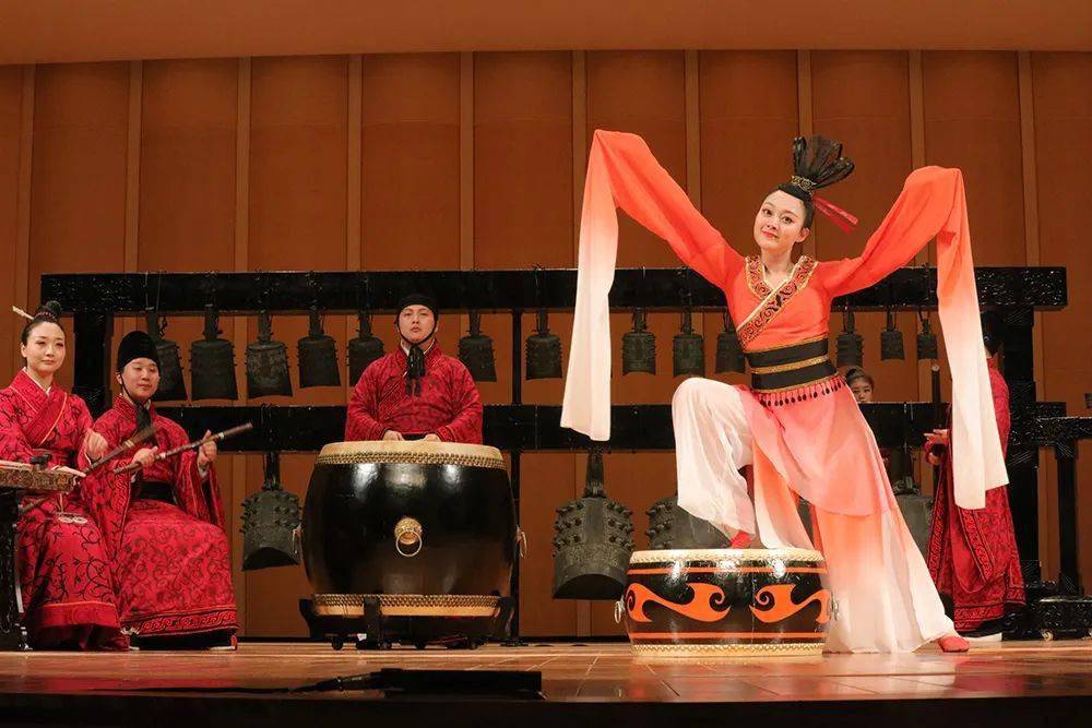 解码·博物馆的力量:鼓瑟吹笙,为今人奏古音_袁佳音_华夏_乐器