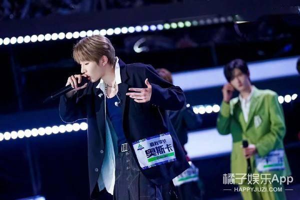 还记得创4的奥斯卡吗这是铁了心要做歌手