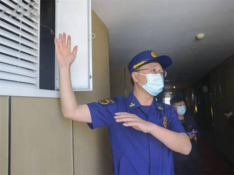 盘锦支队开展备用集中隔离酒店熟悉演练