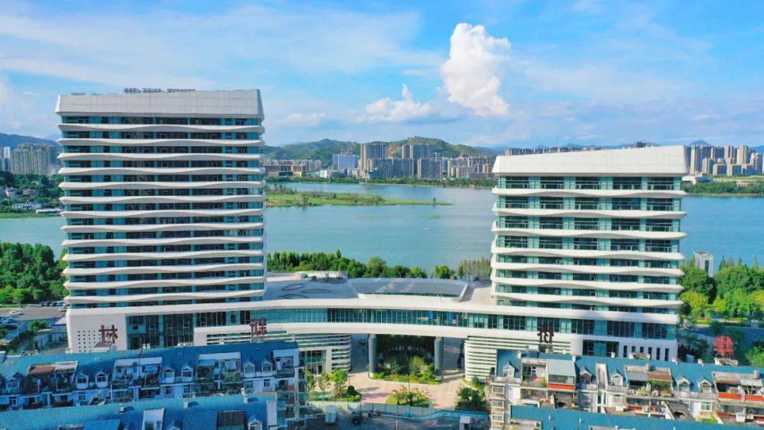 华侨大厦正式投入使用_宁德_东侨开发区_华侨农场