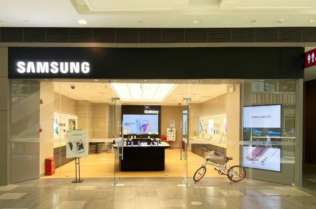 女生必备时尚单品三星galaxyzflip35g既有颜值又有料