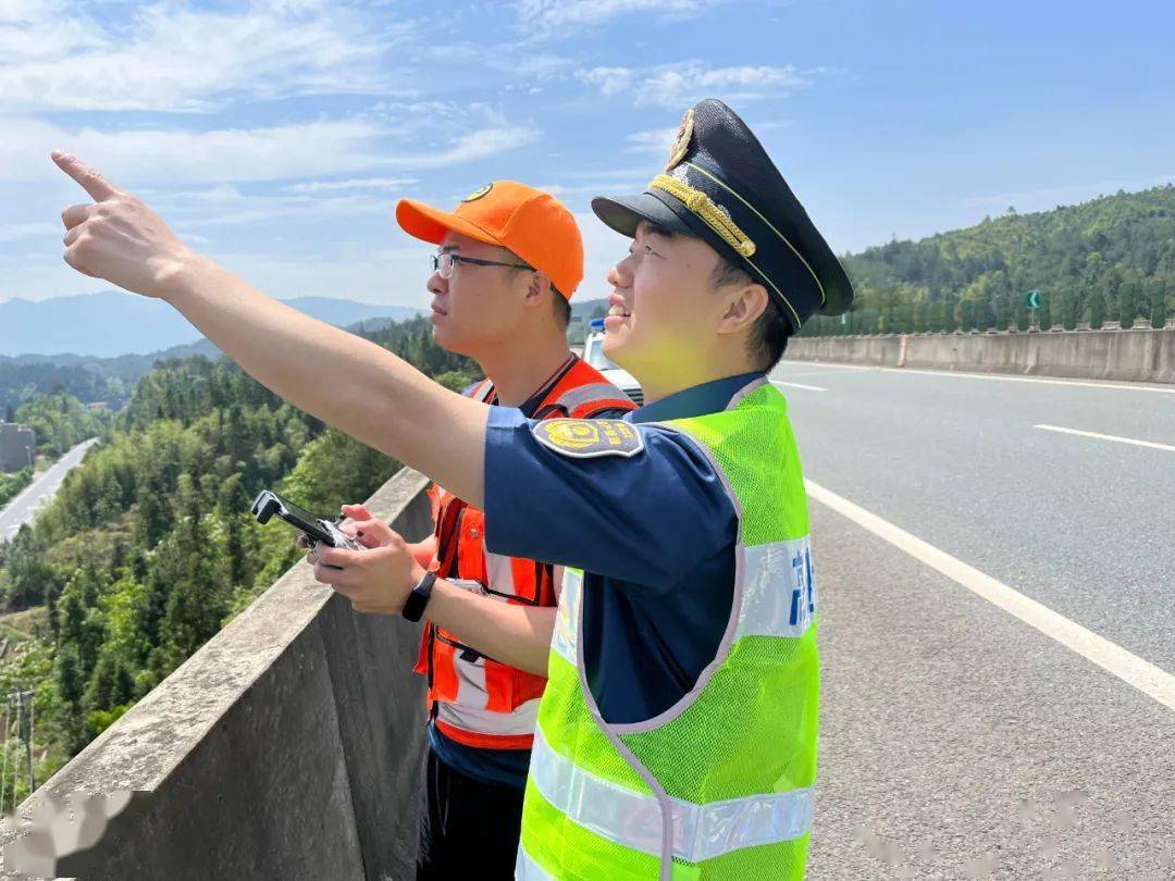 小身板大能量无人机助力高速巡查跑出高效率