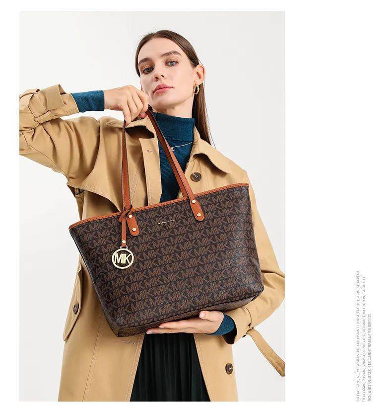 焦下披肩防晒衣棋盘格百搭帆布鞋英国mk包包