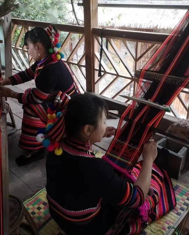 【瀾滄】拉祜族婦女巧手織出幸福包_包包_圖案_葫蘆