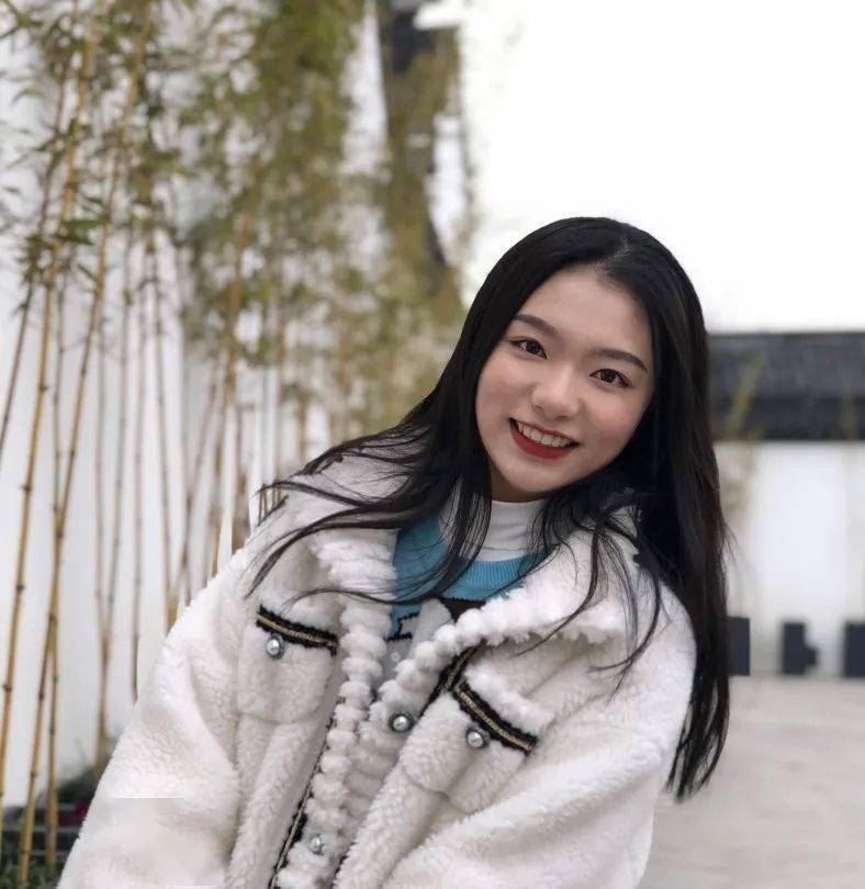 莘莘学子不负韶华行且知来自最美团支书周思涵同学的工作经验分享