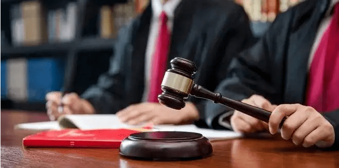 新闻早餐|男子分手后要前女友还4笔13145.20元转账!