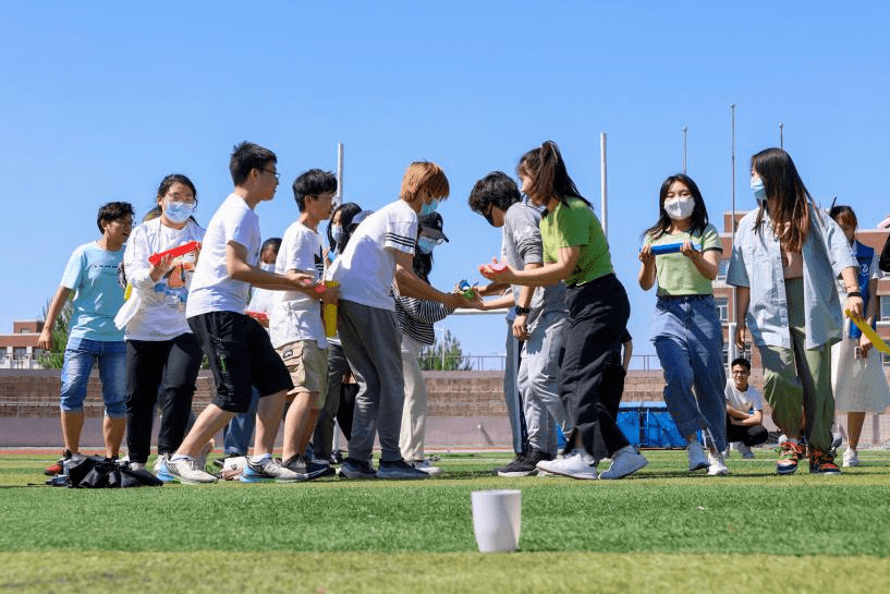 "珠行万里"是最受同学们欢迎的项目.