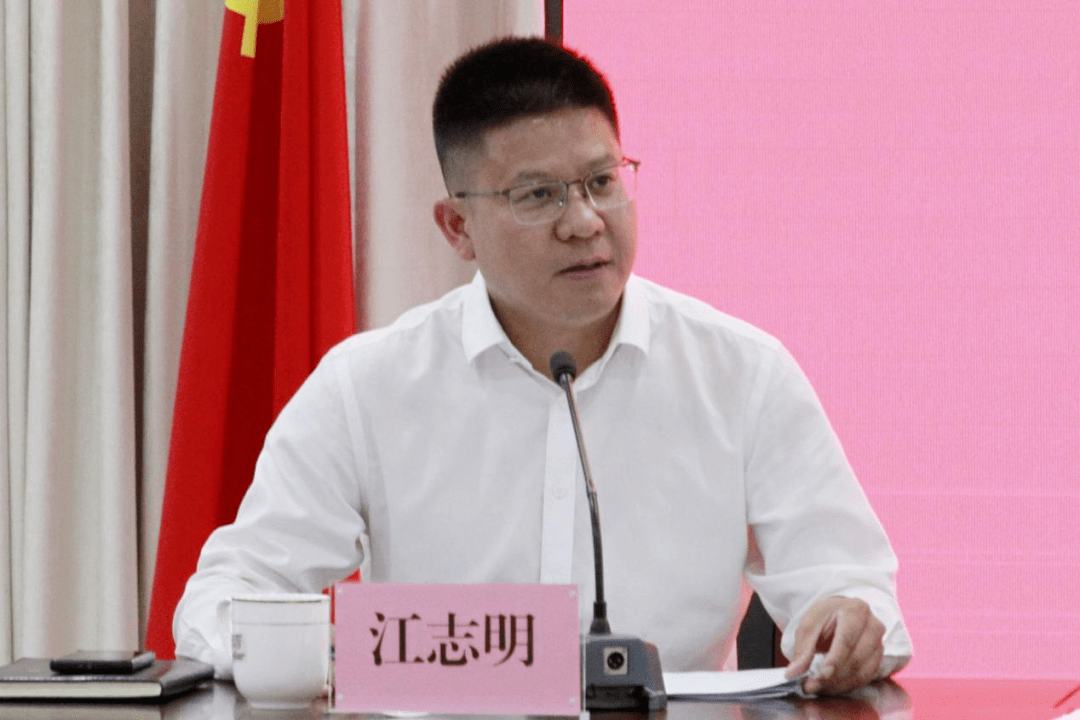 访美好教育期盼督民生实事建设