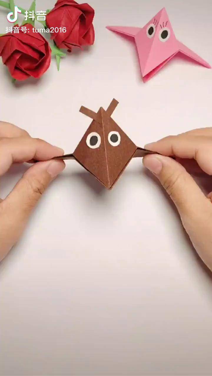 一张纸就能折一只愤怒的小鸟折纸愤怒的小鸟乌鸦手工萌知计划抖音
