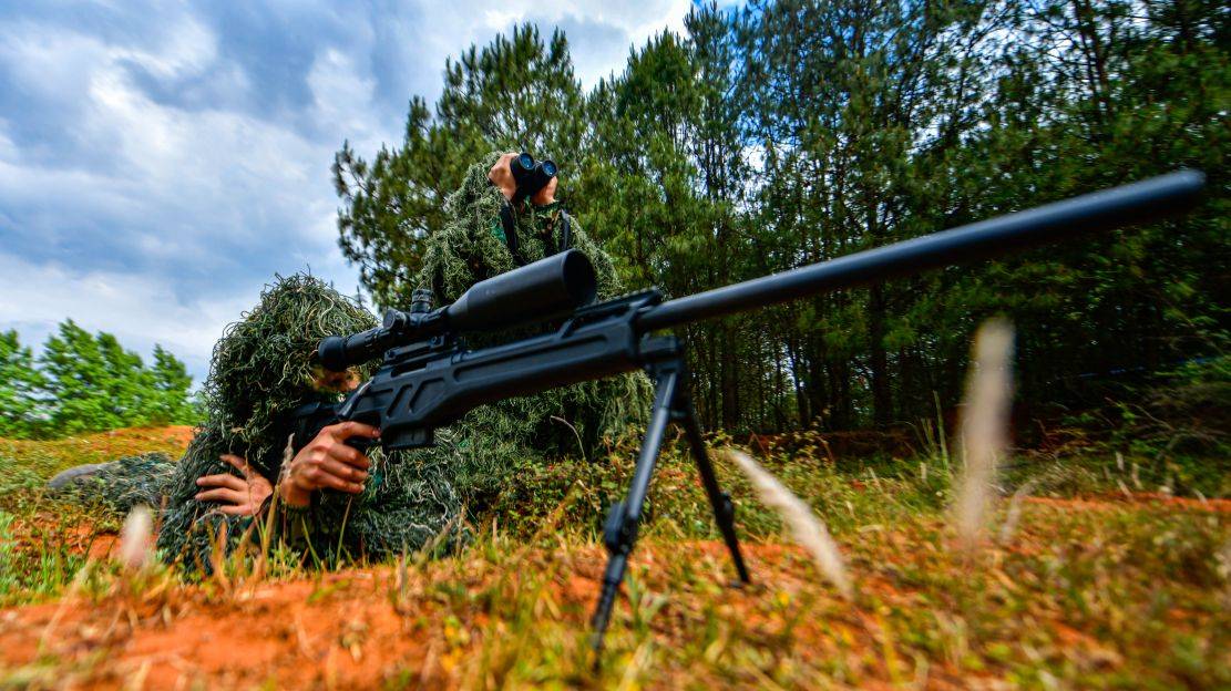 山地丛林狙击手的训练日常