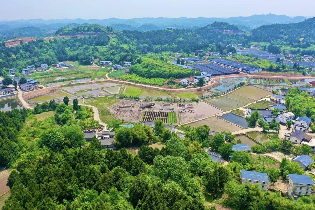 四川日报关注丨蓬溪加快建设三县三城打造成渝地区重要节点城市