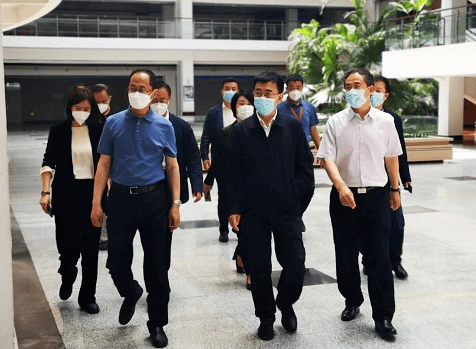 省教育厅厅长张洪斌督导检查我市高考准备工作