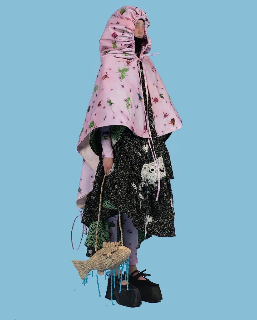 安特卫普设计师作品集|alisa anna dzirniece打开潘多拉的魔盒,窥探