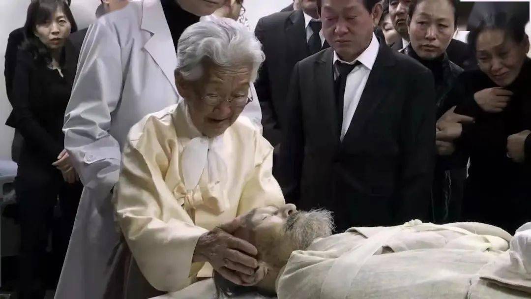 3神作,400万网友直呼:我又相信爱情了!_姜溪烈_老奶奶_老爷爷