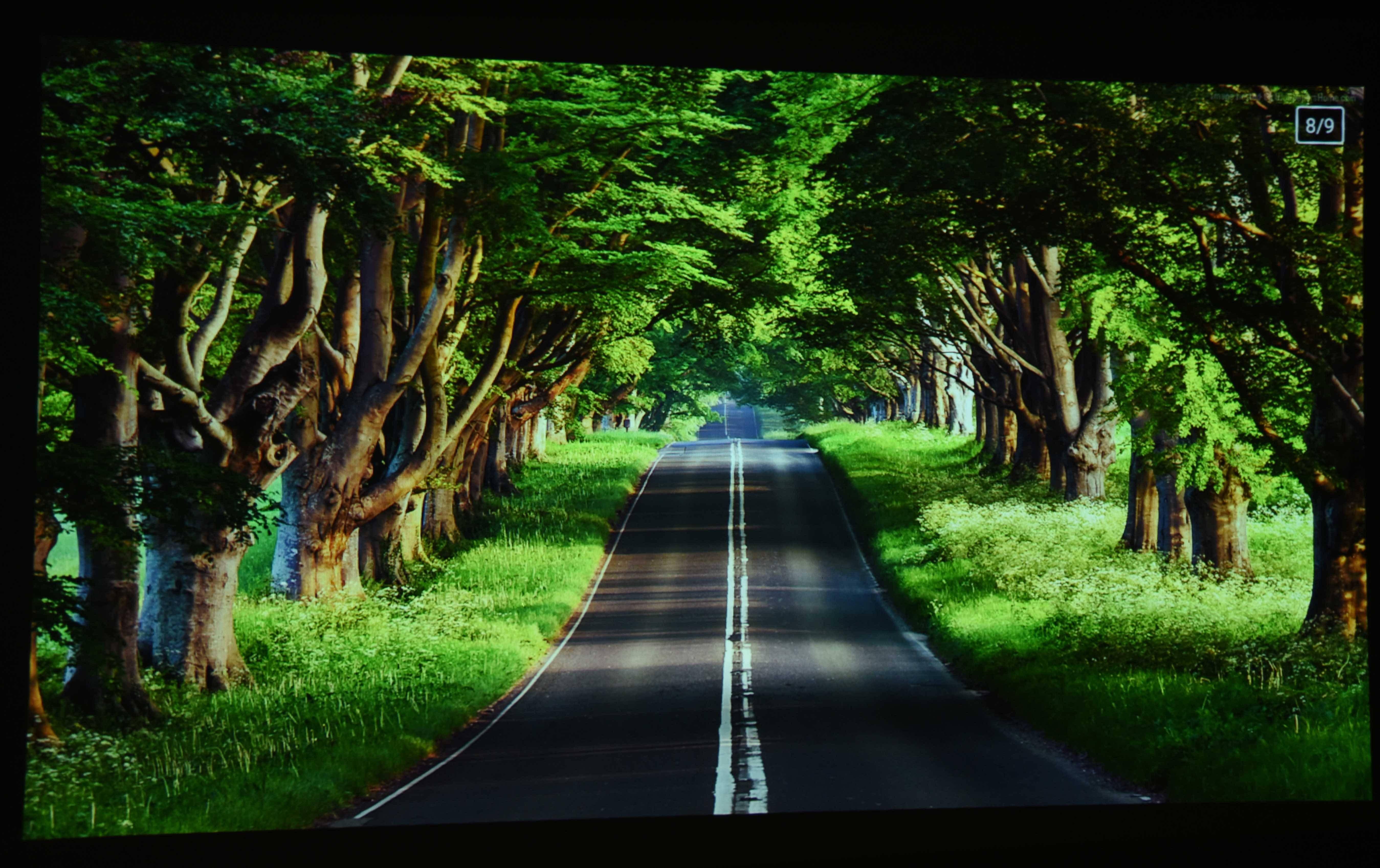 这才是2022年便携投影仪该有的样子_音响_画面_亮度