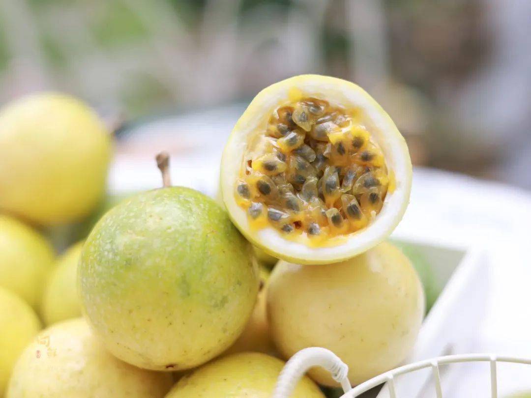 口碑爆款稀有品种海南三亚黄金百香果钦蜜9号香甜多汁香气十足顺丰