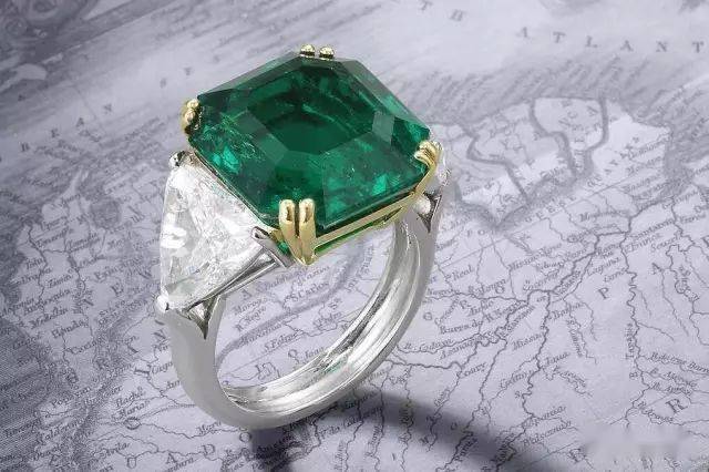 ���ױ��ǣ�������ĸ�̺�͸�˱�ʯ�����������