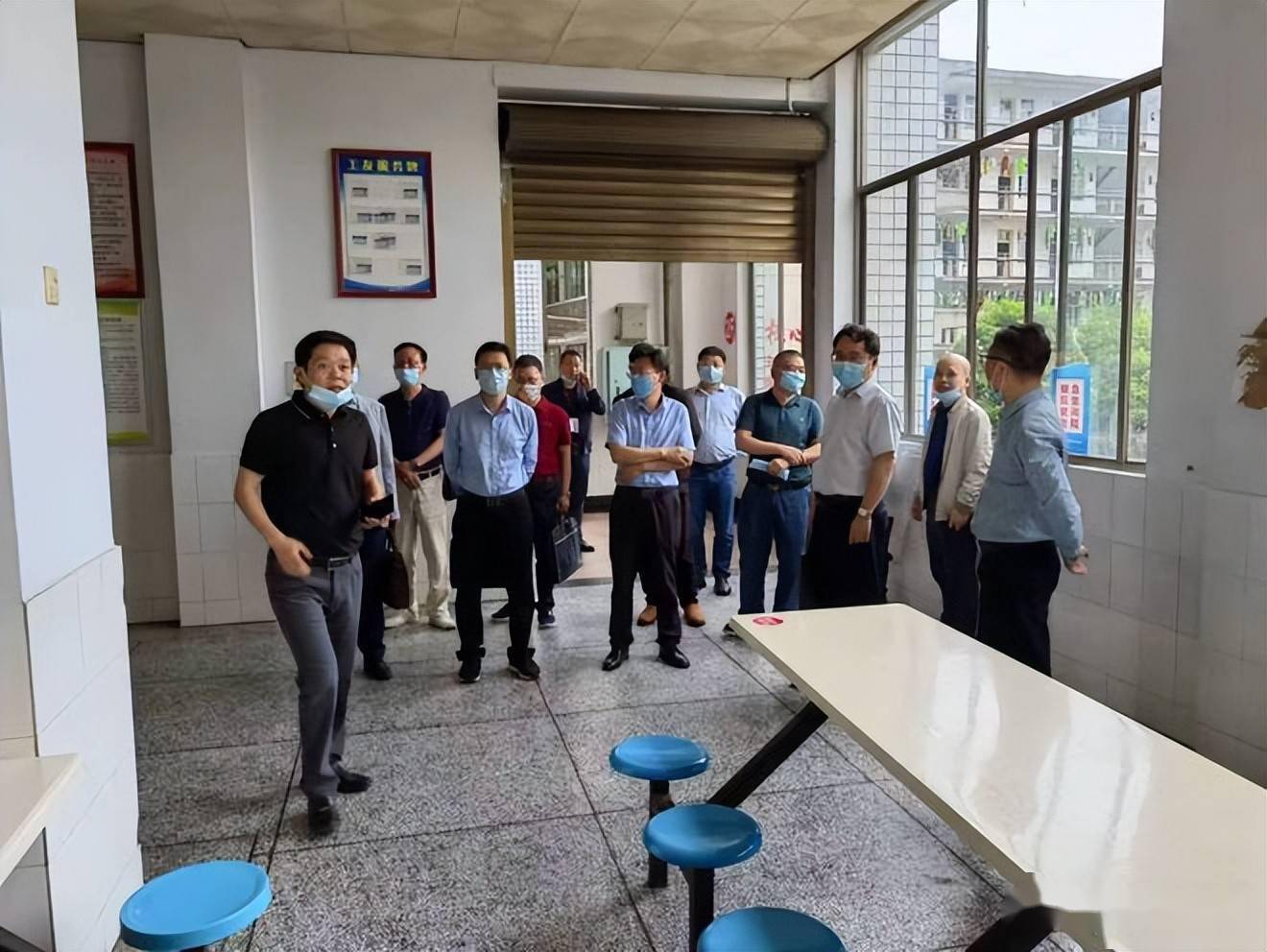 常德市职能部门视察桃源九中考点准备工作