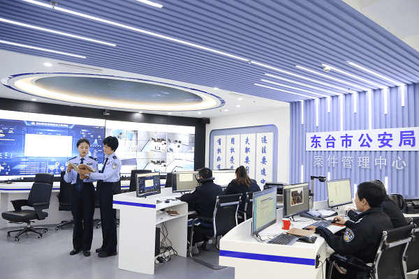 东台市公安局法制大队守望公平正义的捍海长堤