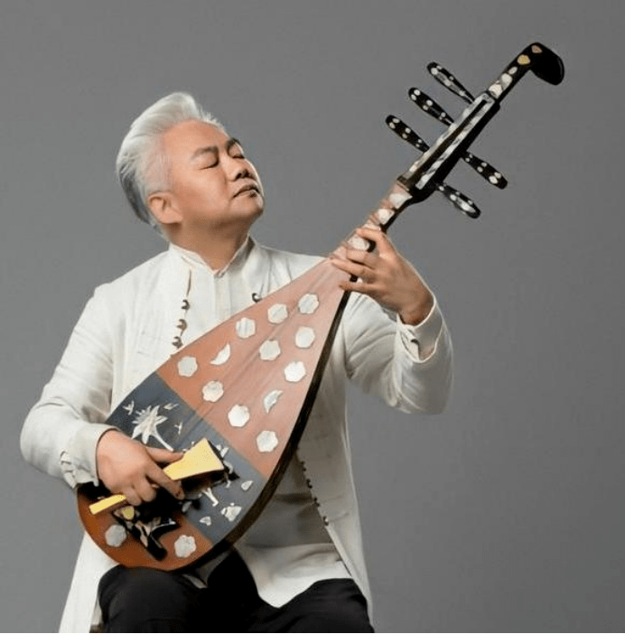 在东京国立博物馆表庆馆隆重举办,方锦龙作为当代五弦琵琶代表人物,四