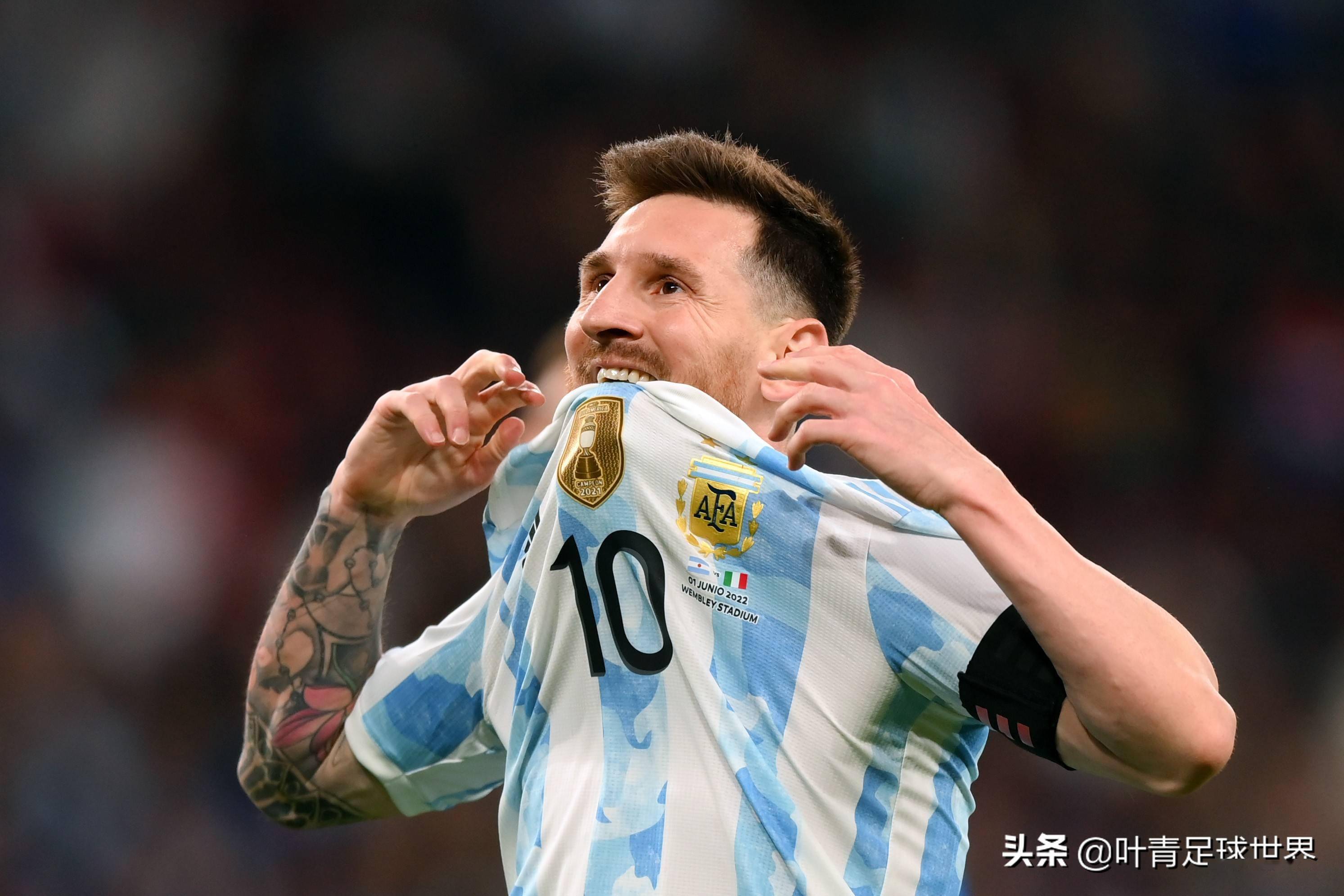 30阿根廷夺冠梅西2助攻第40冠3大巨星破门万人狂欢