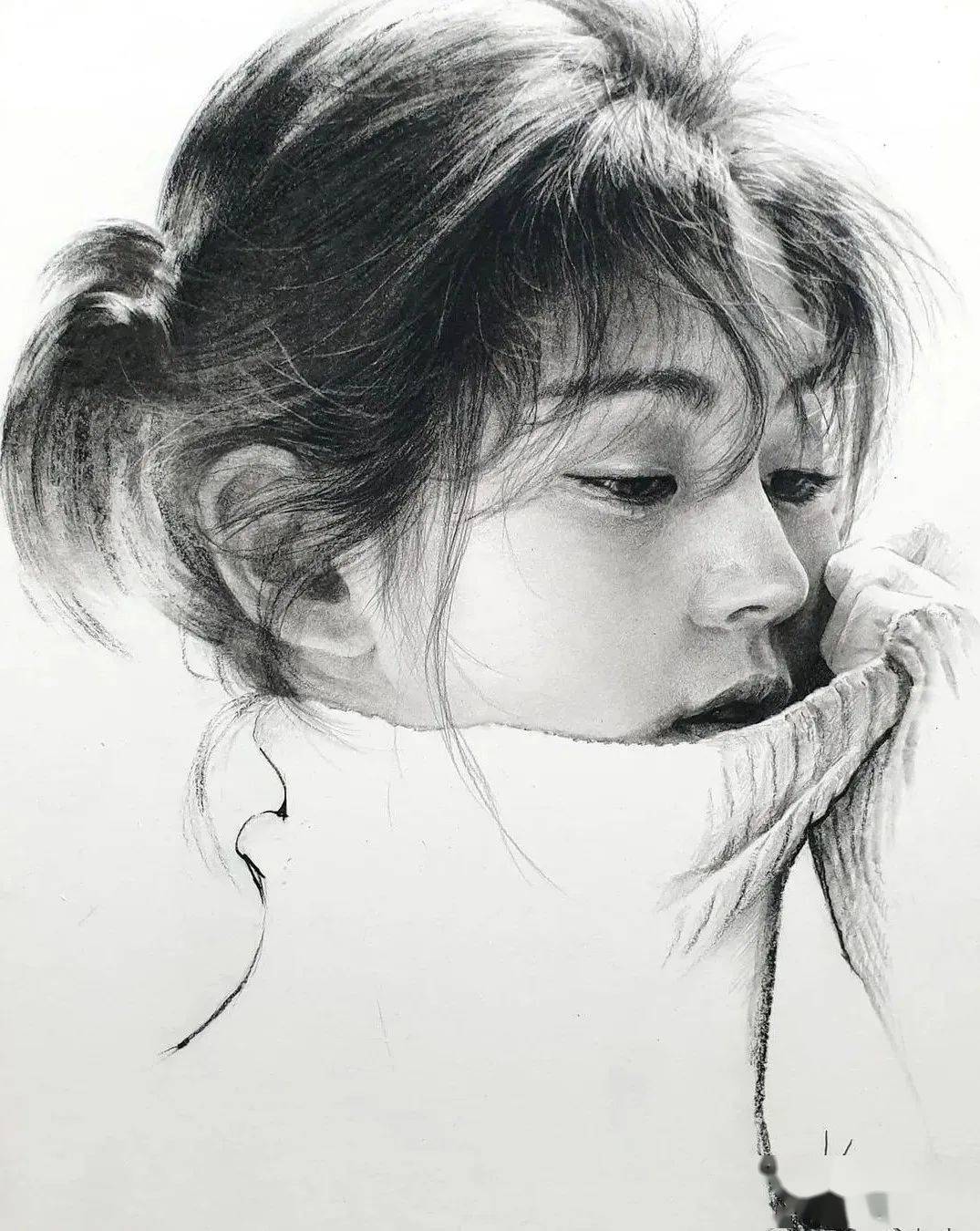这铅笔素描画也太精彩了尤其是发丝