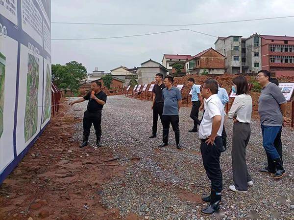 鹰潭报道鹰潭市贵溪市志光镇现场评比促宅改