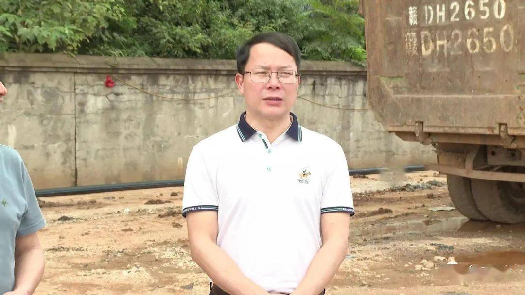 彭壬盛一行先后来到水巷能仁巷,石阳路菜市场,城北