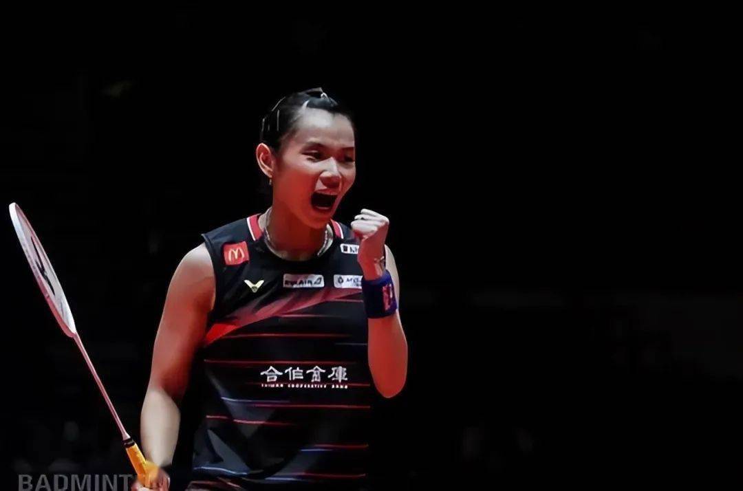 戴资颖的怪诞颠覆整个女单羽坛强大的背后是不屈命运的安排