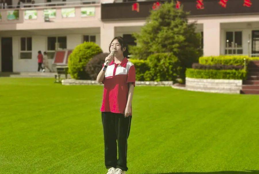 阅读沐初心书香致未来宜川中学朝阳校区开展阅读分享活动